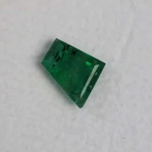 Facettierter Smaragd