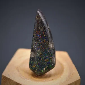 Schwarz Opal Cabochon