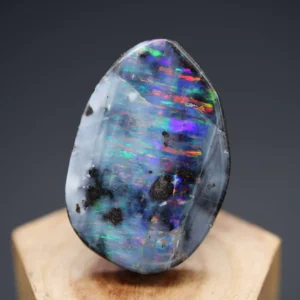 Veta Opal Cabochon