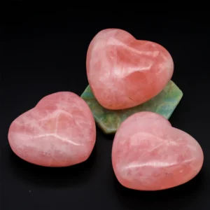 Rosenquarz Handschmeichler groß