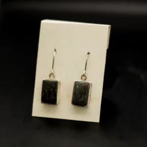 Schwarzer Opal Ohrringe